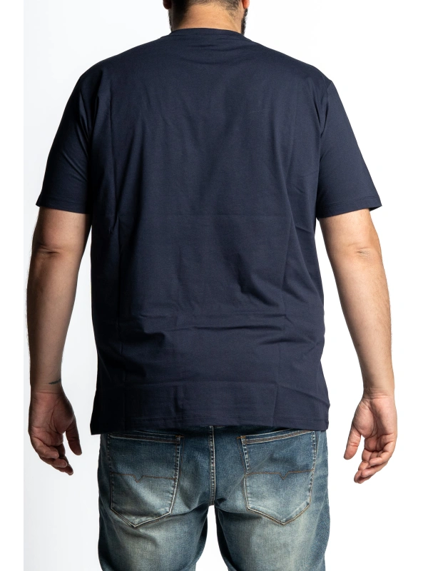 MAXFORT PLUS SIZE T-SHIRT WITH SURFING VAN PRINT