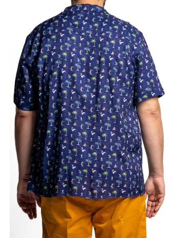 PLUS SIZE VISCOSE SHIRT WITH BOWLING COLLAR AND TROPICAL PATTERN