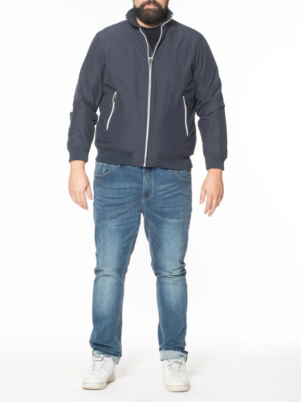 MEDUSA BOMBER WITH PROFILES