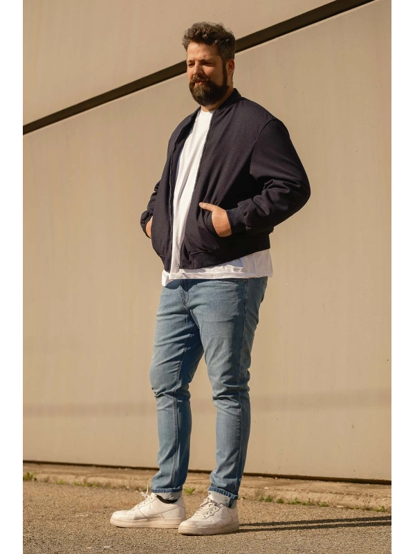 P25502 PIQUET BOMBER