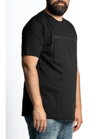 B38600 TSHIRT FORNICATION